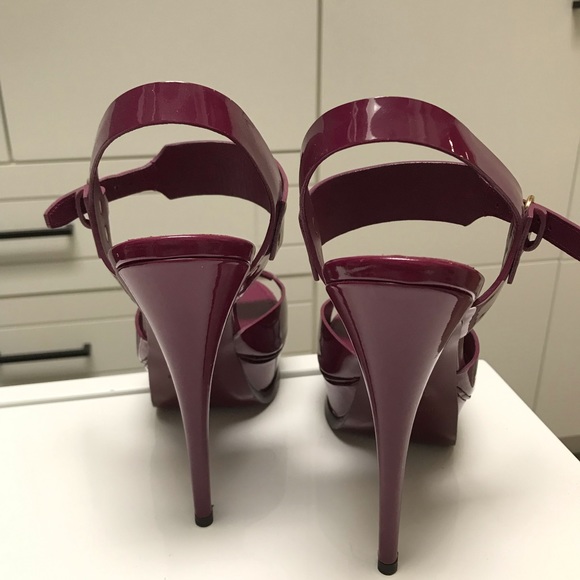 Yves Saint Laurent Rive Gauche Patent Leather Slingback Sandals - Picture 4 of 5